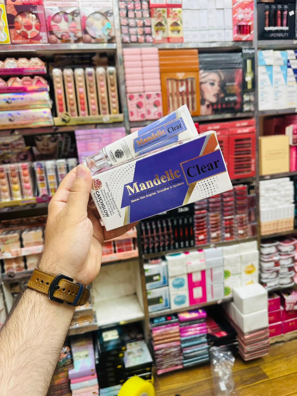 Mandelic Clear Intensely Revitalising Cream by Catchglow - Skin Brightening & Spotless Formula for Smooth, Radiant & Glowing Skin (80g)