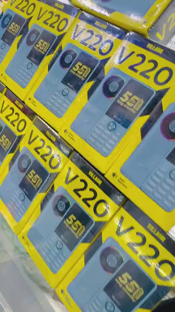 Villaon V220 2.4 Inch QQVGA Dual SIM PTA Approved Mobile With 2500mAh Battery 0.8MP Camera (Random Color)